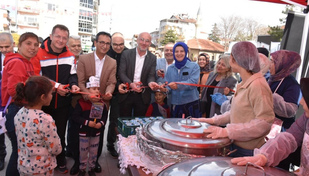 “Gazze’ye Umut Olalım” Kampanyası Karaman’da Yoğun İlgi Gördü